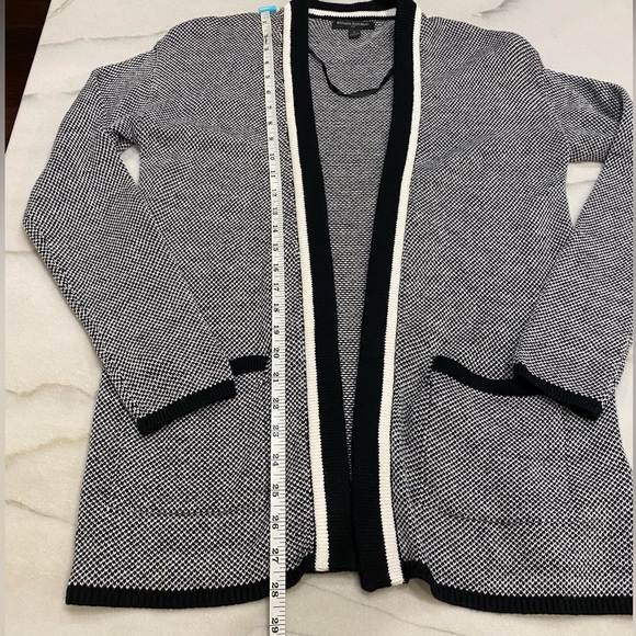 Banana Republic Sweater Cardigan Size Smalll Black White - Picture 8 of 12